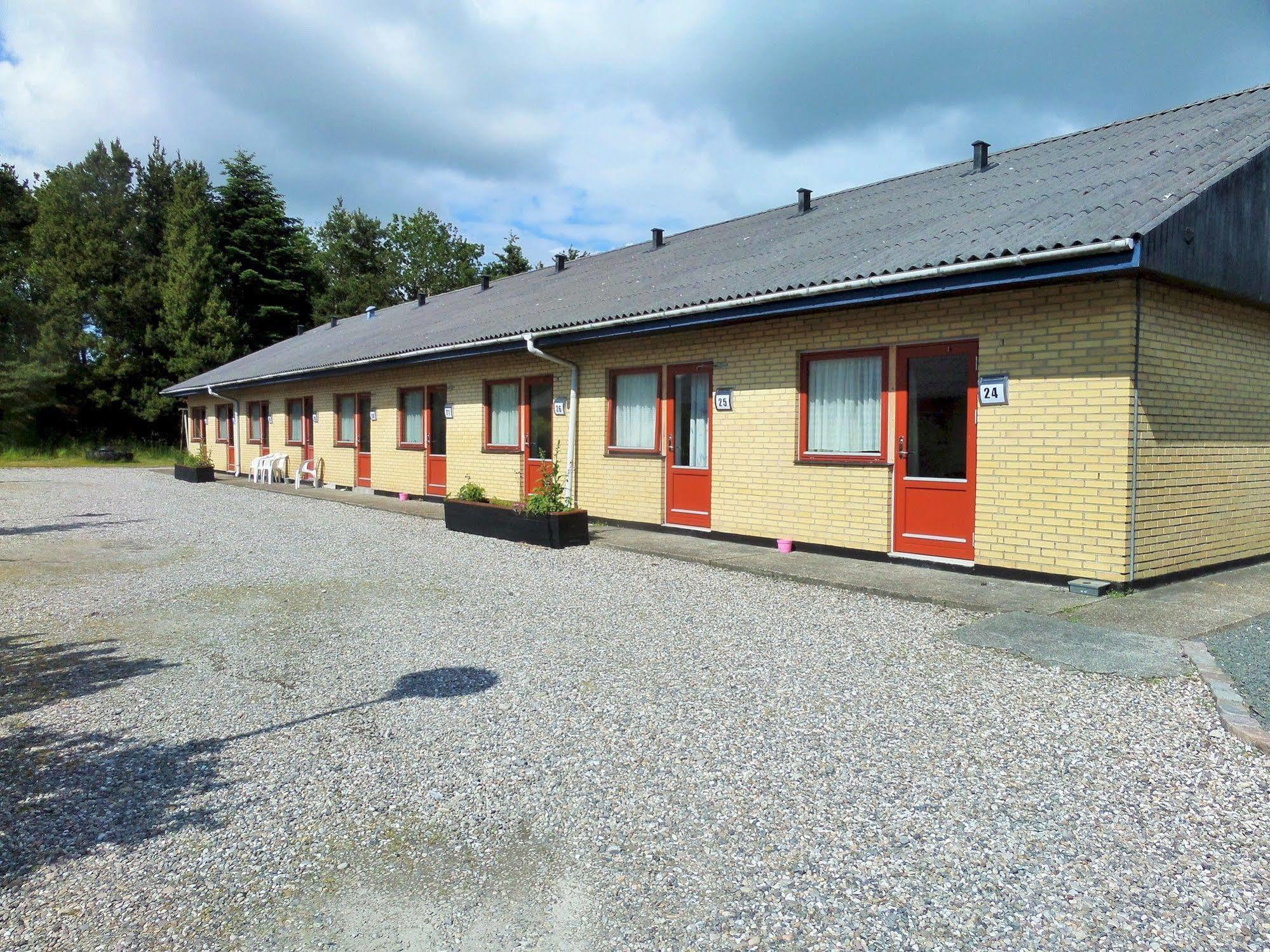 Motel Europa Svenstrup Exterior photo